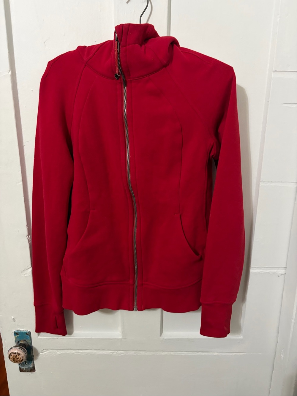 Lululemon Scuba Full Zip
Hoodie Dark Red Size 6